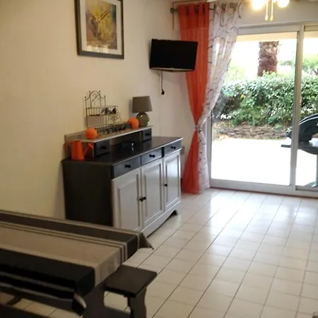 Apartment Avenue Du Marechal Juin